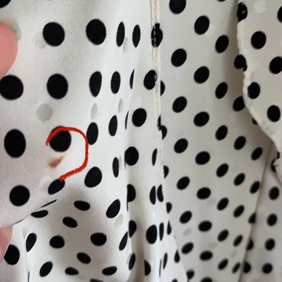 Carolina Herrera polka dot 100% silk dress - Picture 14 of 14